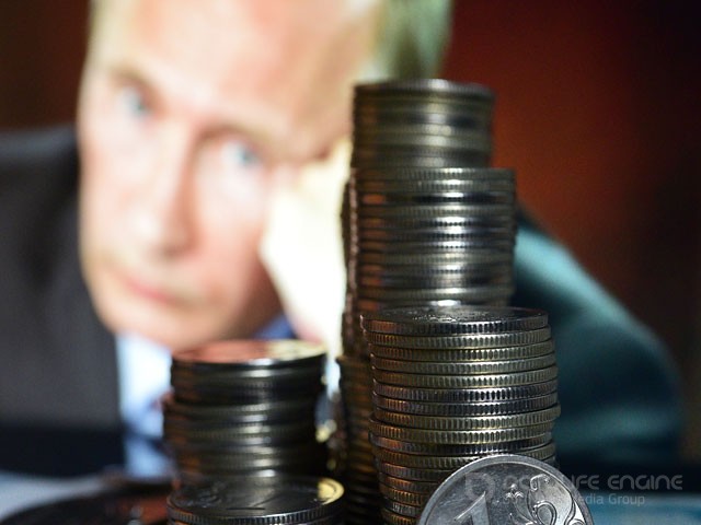 Bloomberg: Путин ни копейки не тратит на укрепление рубля, но вкладывается в золотовалютные резервы